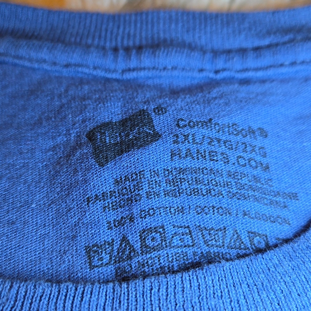 Assorted tee-shirts - Picture 4 of 5